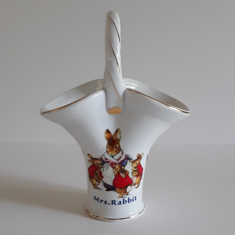 *Mrs. Rabbit ceramic vase 2002 Vintage